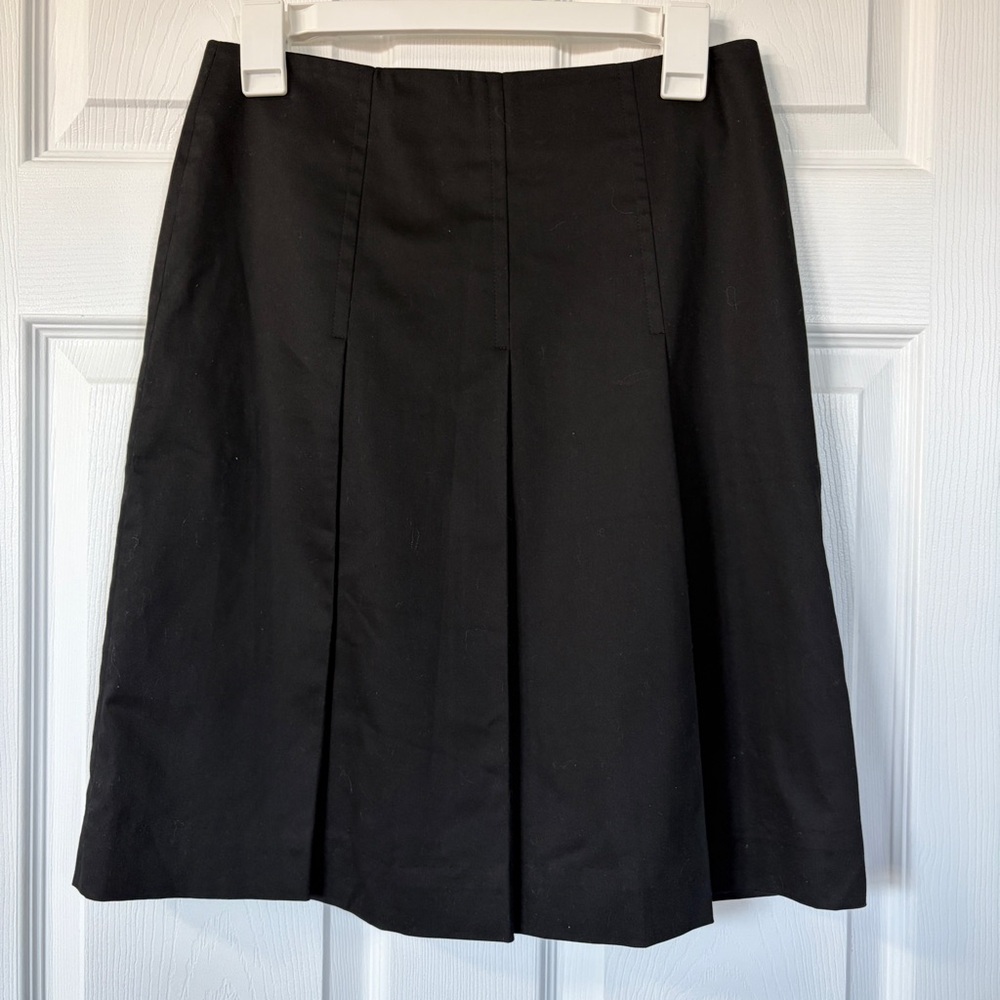 Ann Taylor Loft Black Pleated Pencil Skirt (Size 4)